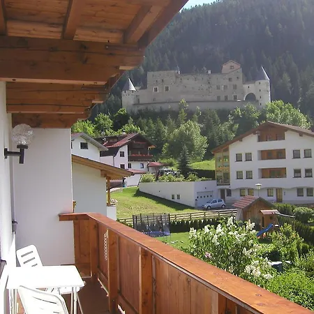 Apartament Aclavaldafur