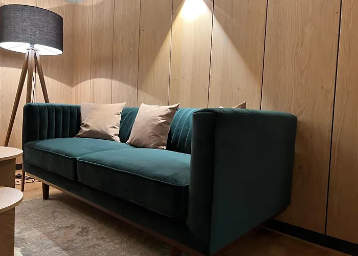 Aclavaldafur Apartament *